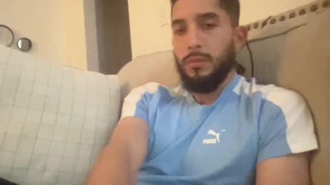 papicubano_guapo23cm online show from October 2025 04:48:01 AM