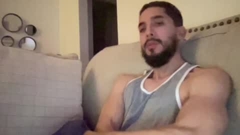 papicubano_guapo23cm online show from March 2026 04:40:02 AM