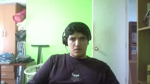 Snapshot of papitowilly999 chatting on February 2025 01:49:02 PM Papito online show from February 2025 01:49:02 PM