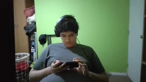 Snapshot of papitowilly999 chatting on November 2025 03:42:02 AM Papito online show from November 2025 03:42:02 AM