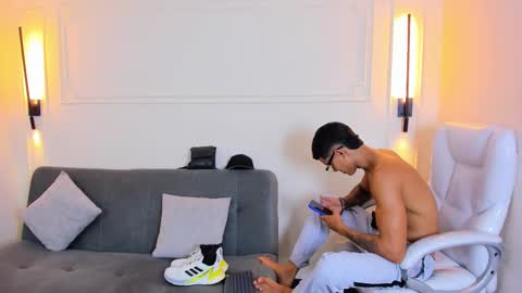 Ryan And Casper online show from January 2026 07:16:02 PM