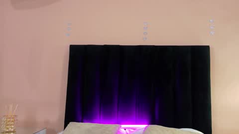 Snapshot of pariis_blakee chatting on March 2026 01:28:01 PM Paris online show from March 2026 01:28:01 PM