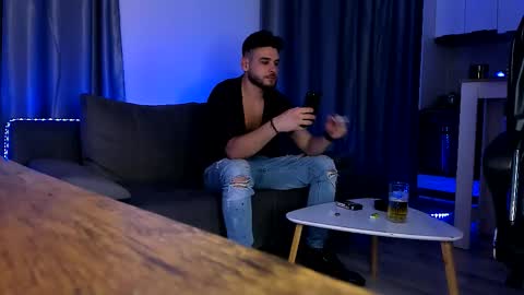 Paris online show from November 2025 11:53:01 PM