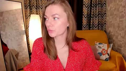 Paris online show from February 2026 08:35:01 AM