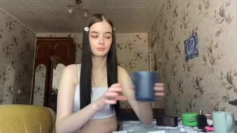Milana online show from May 2026 04:51:01 AM
