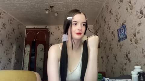 Milana online show from May 2026 06:41:01 AM