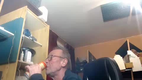 pascal88881 online show from December 2024 10:45:01 PM