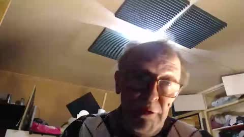 pascal88881 online show from December 2024 07:50:02 PM