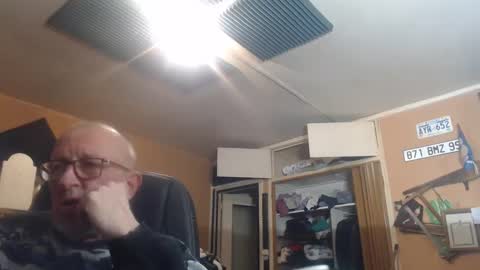 pascal88881 online show from December 2024 10:57:02 PM