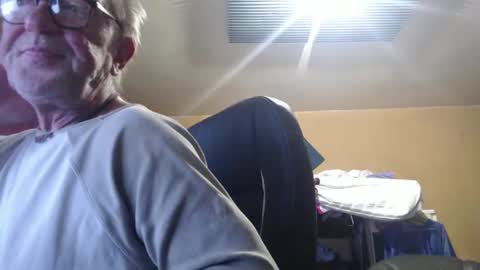 pascal88881 online show from October 2025 09:09:01 AM