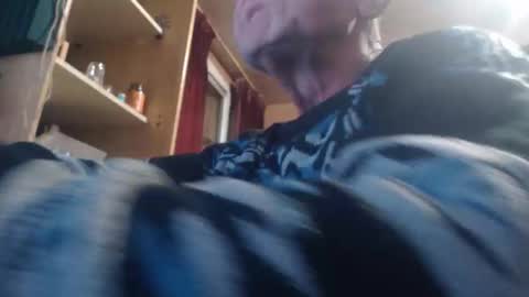 pascal88881 online show from December 2025 06:04:01 PM