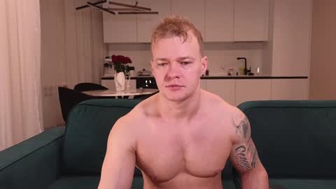 Pashka online show from February 2025 04:25:01 AM