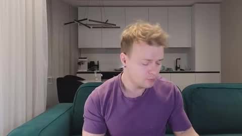 Pashka online show from February 2025 08:14:01 AM