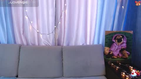 Snapshot of passionate_lora_ chatting on February 2025 03:43:02 AM I am Lora and i am glad to see you in my room online show from February 2025 03:43:02 AM