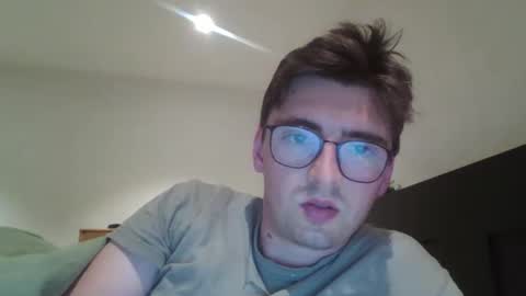 patat1996 online show from September 2025 11:43:01 PM