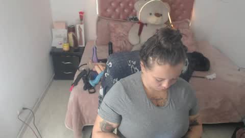 Snapshot of patty_squirt87 chatting on April 2026 12:38:01 PM patty squirt87 online show from April 2026 12:38:01 PM
