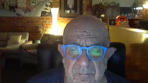 Snapshot of patvac chatting on March 2026 12:44:01 PM patvac online show from March 2026 12:44:01 PM