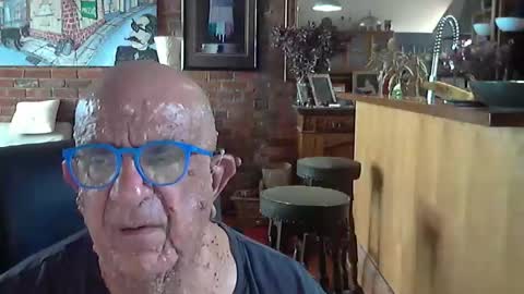 Snapshot of patvac chatting on April 2026 04:26:01 AM patvac online show from April 2026 04:26:01 AM