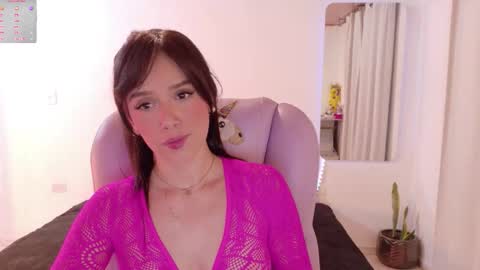 Sofa online show from February 2026 09:54:01 PM