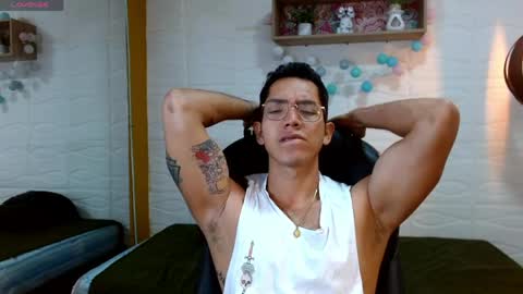 Snapshot of paul_cros chatting on May 2026 11:16:02 AM paul_cros online show from May 2026 11:16:02 AM