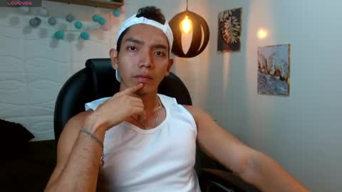 Snapshot of paul_cros chatting on May 2026 11:14:01 AM paul_cros online show from May 2026 11:14:01 AM