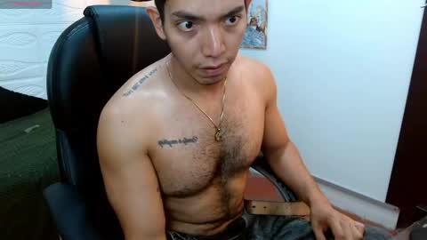 Snapshot of paul_cros chatting on May 2026 11:19:01 AM paul_cros online show from May 2026 11:19:01 AM