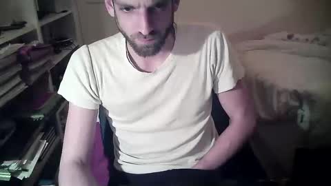 Paul online show from March 2026 07:54:01 PM