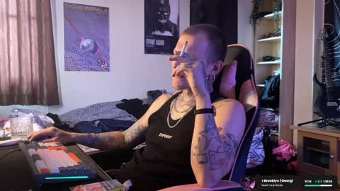 Paul online show from April 2026 04:06:02 AM