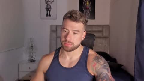 PAUL ROGER online show from November 2025 11:19:02 PM