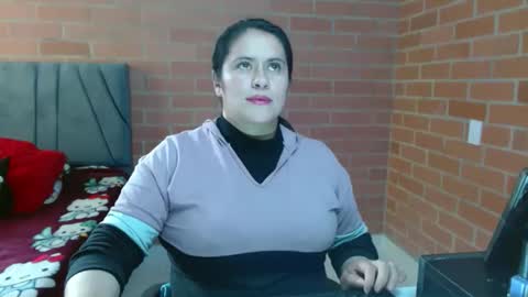 paula__117 online show from April 2026 09:26:02 PM