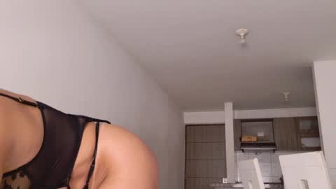 Snapshot of paula_brown88 chatting on May 2026 09:12:01 PM PAULA BROWN online show from May 2026 09:12:01 PM