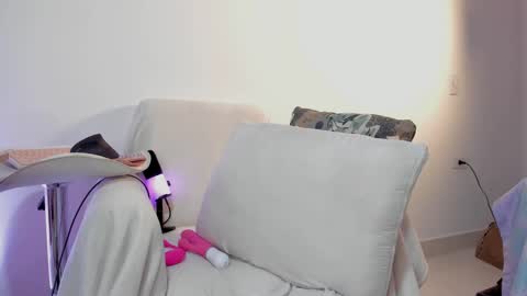 Paula perez - online show from March 2025 11:05:01 AM