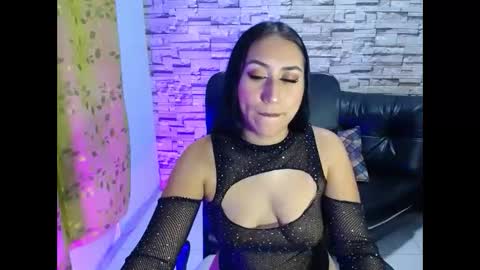 Snapshot of paula_ross_ chatting on May 2026 11:43:02 PM paula ross online show from May 2026 11:43:02 PM