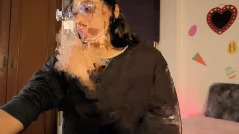 Snapshot of paulacutexs chatting on April 2026 03:34:01 AM Paula online show from April 2026 03:34:01 AM