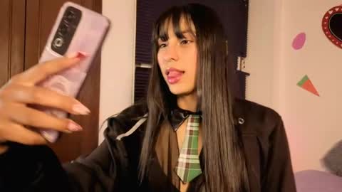 Snapshot of paulacutexs chatting on April 2026 04:08:02 AM Paula online show from April 2026 04:08:02 AM