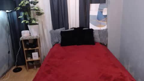 paulalawman online show from March 2026 10:38:02 PM