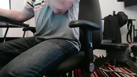 paulie120464 online show from October 2025 04:22:01 PM