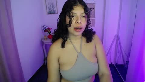 Snapshot of paulina07_ chatting on May 2026 01:40:01 PM paulina07_ online show from May 2026 01:40:01 PM