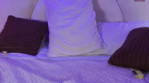 Paulina  online show from November 2025 07:26:01 PM