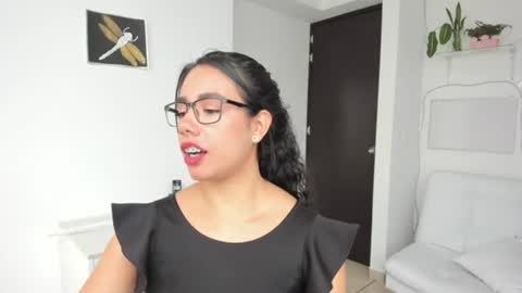 Snapshot of paulina_dossantos chatting on July 2026 07:16:01 PM paulina online show from July 2026 07:16:01 PM