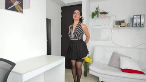 Snapshot of paulina_dossantos chatting on August 2026 06:46:01 PM paulina online show from August 2026 06:46:01 PM