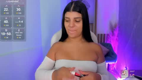 Paulina Belle online show from May 2026 12:43:01 PM