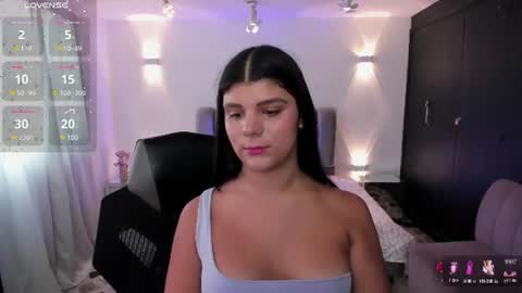 Snapshot of paulinabelle chatting on June 2026 03:20:02 PM Paulina Belle online show from June 2026 03:20:02 PM