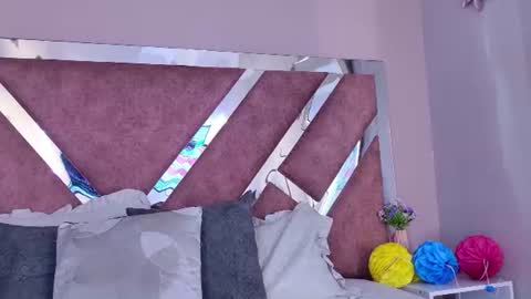 Snapshot of paulinaduarte_ chatting on June 2026 12:10:01 PM Paulina online show from June 2026 12:10:01 PM