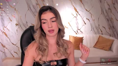 Snapshot of paulinasantosx chatting on March 2025 01:17:02 AM Paulina Santos  online show from March 2025 01:17:02 AM