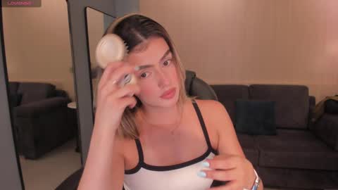 Snapshot of paulinasantosx chatting on March 2025 05:17:02 PM Paulina Santos  online show from March 2025 05:17:02 PM