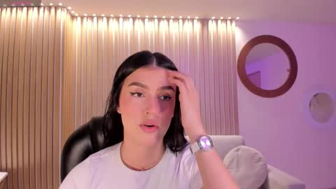 Snapshot of paulinasantosx chatting on October 2025 06:07:02 PM Paulina Santos  online show from October 2025 06:07:02 PM