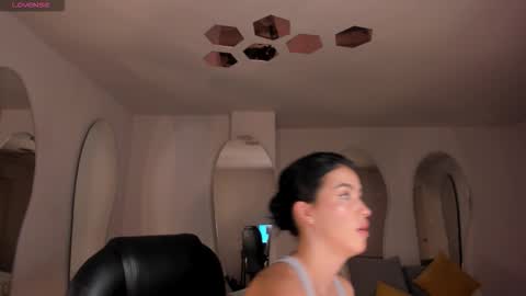 Snapshot of paulinasantosx chatting on November 2025 05:15:01 PM Paulina Santos  online show from November 2025 05:15:01 PM