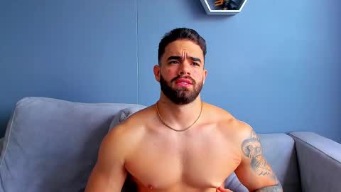 Paul Phoenix online show from September 2025 08:43:01 PM