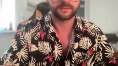 love bush online show from September 2025 11:34:02 AM